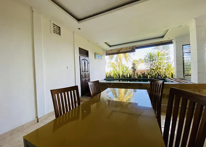 Sang Ayu 1br At 5br 3*