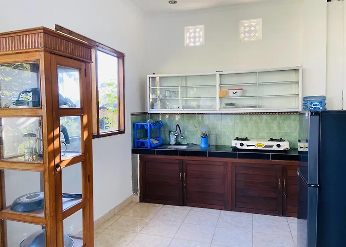 Sang Ayu 1br At 5br 3*
