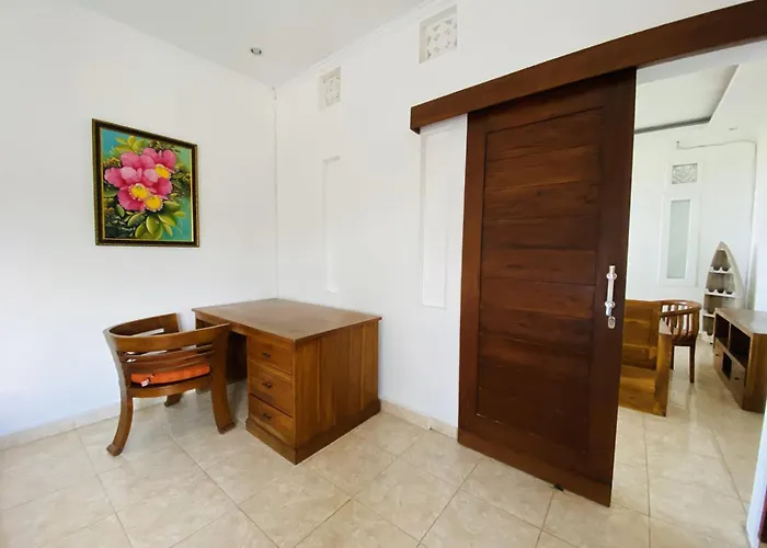 Gasthuis Sang Ayu 1br At 5br 3*